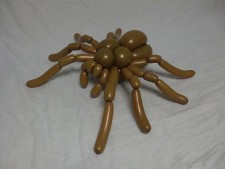 balon-binatang-keren-laba-laba-Masayoshi-Matsumoto