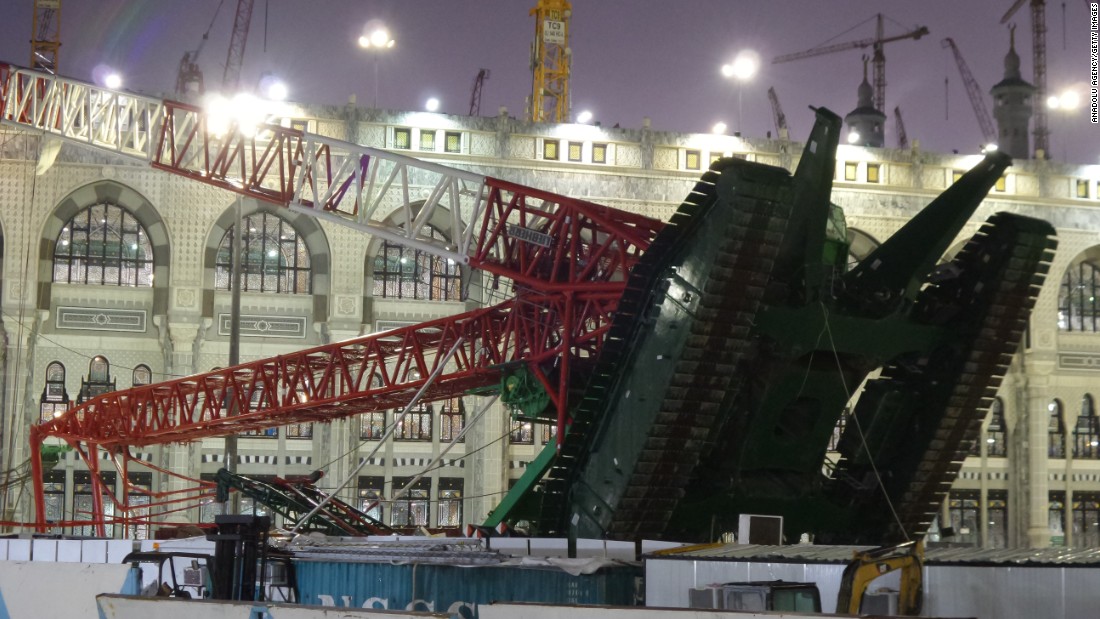 One crane among tens standing around the Holy Mosque in Makkah was toppled by gusty winds on Friday afternoon, 11 September 2015.