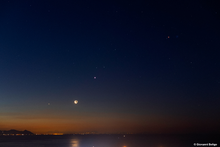 foto hilal, bulan sabit tua, Jumadil Akhir 1441 H terlihat di waktu fajar tanggal 20 Feb 2020 M.