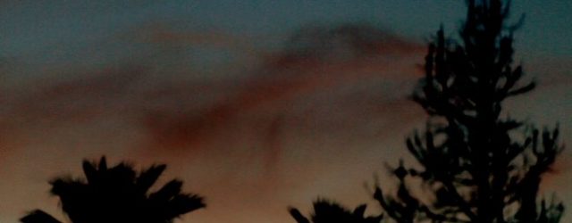 Foto bulan sabit 1 Syawal 1441 pada Sabtu, 23 Mei 2020 M dari Santa Rosa.